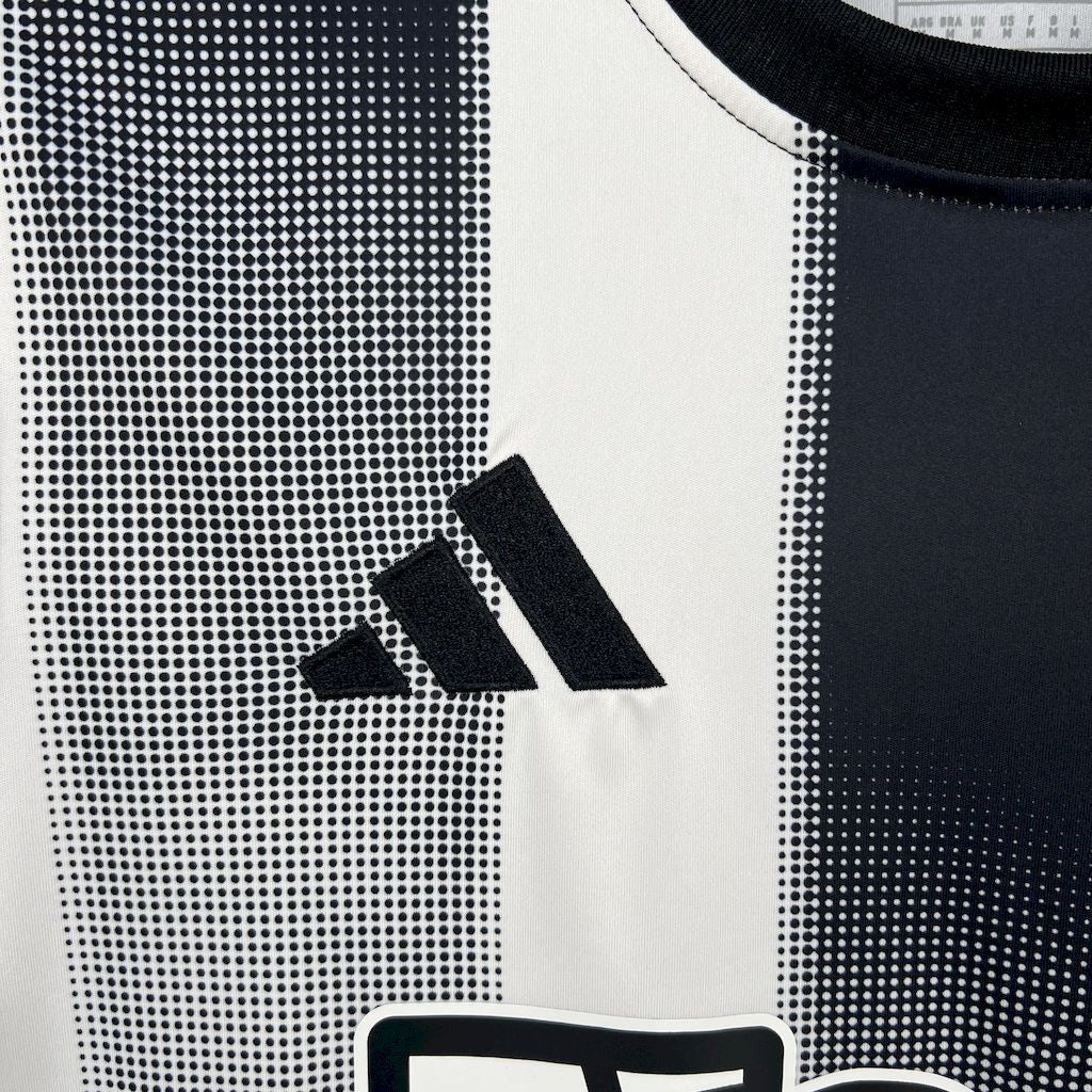 Maillot Newcastle 2025-26