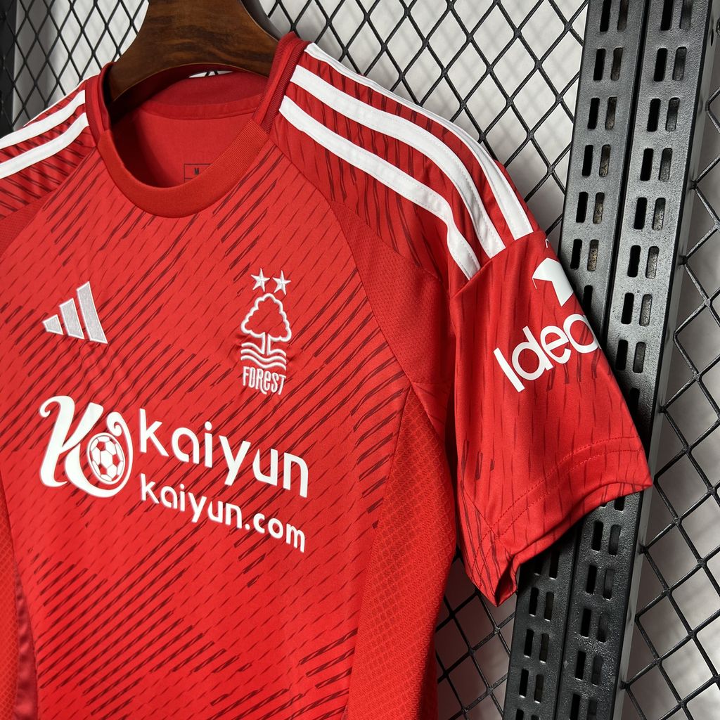 Maillot Nottingham Forest 2024-25